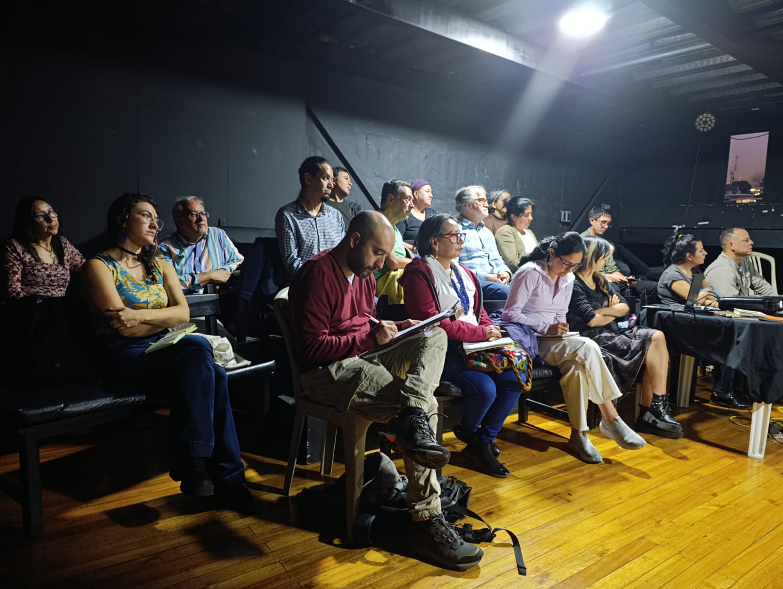 Taller de fotoperiodismo y narrativas visuales